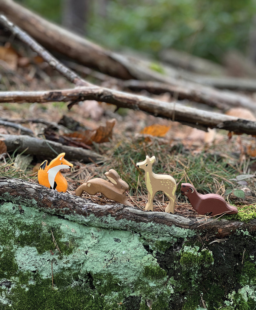 Woodland Animals - 3 of each piece in a display stand